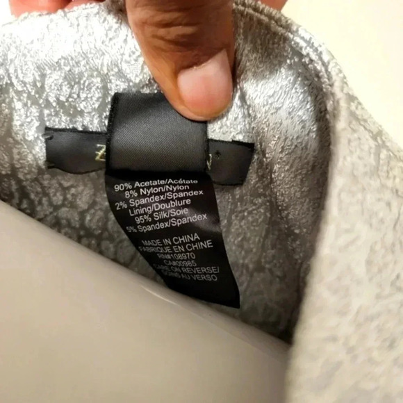 Zac Posen Textured Pleated Fit/Flare Silver Grey Sleeveless Dress(10) - Picture 9 of 9